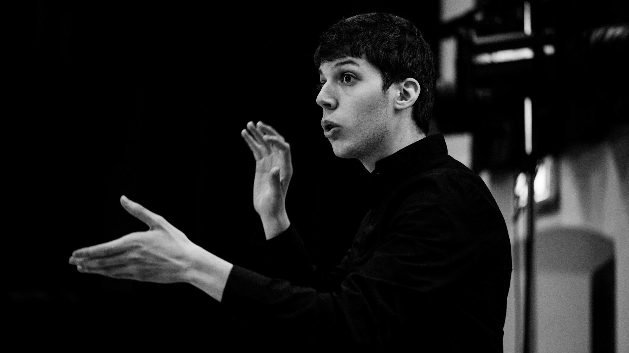 Yuval Weinberg dirigerer