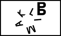 Logoen til Klimabrølet, med bokstaver som flyter rundt på en hvit bakgrunn.