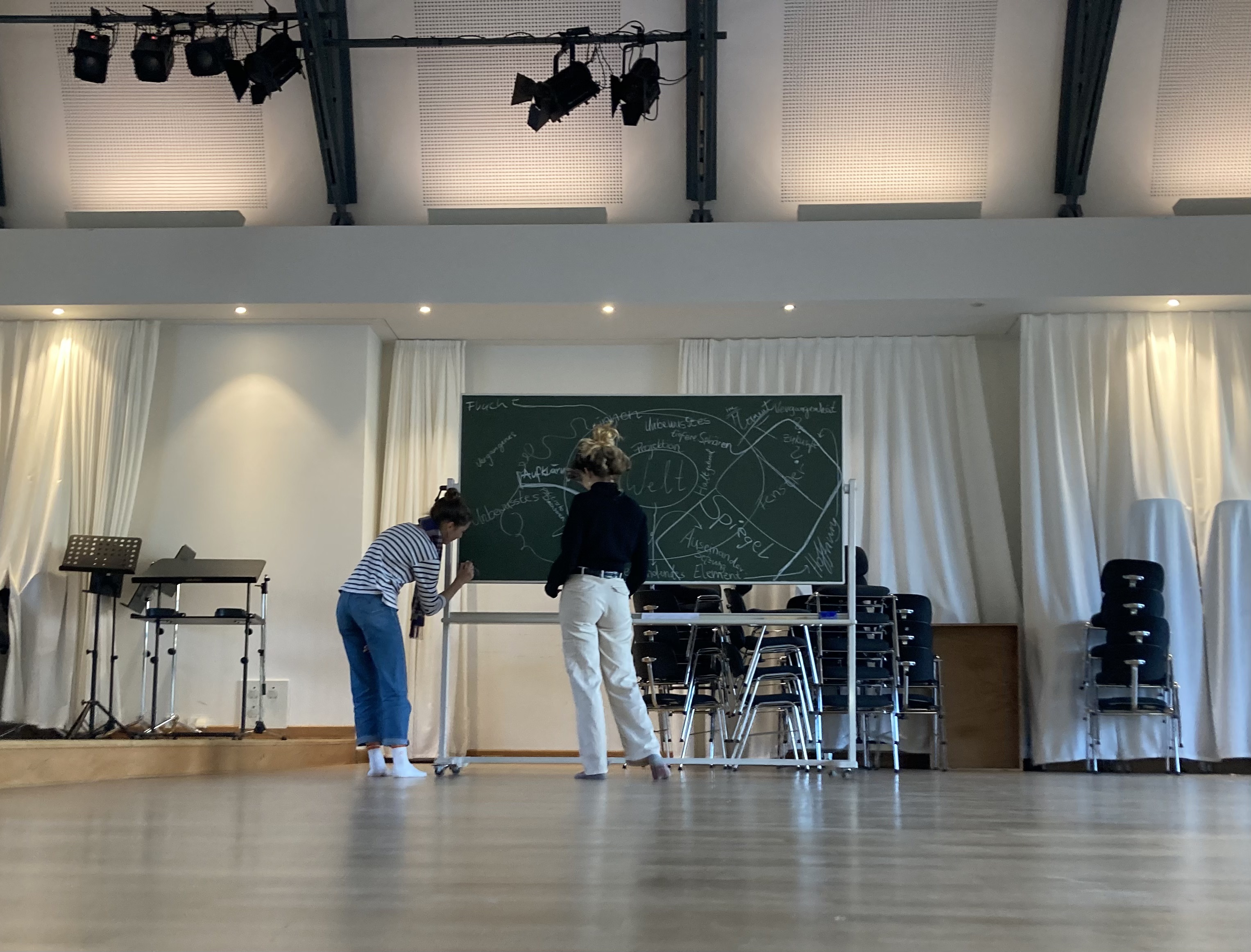 Rom med to mennesker