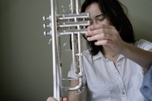 Nærbilde, Kristina Fransson med trompet