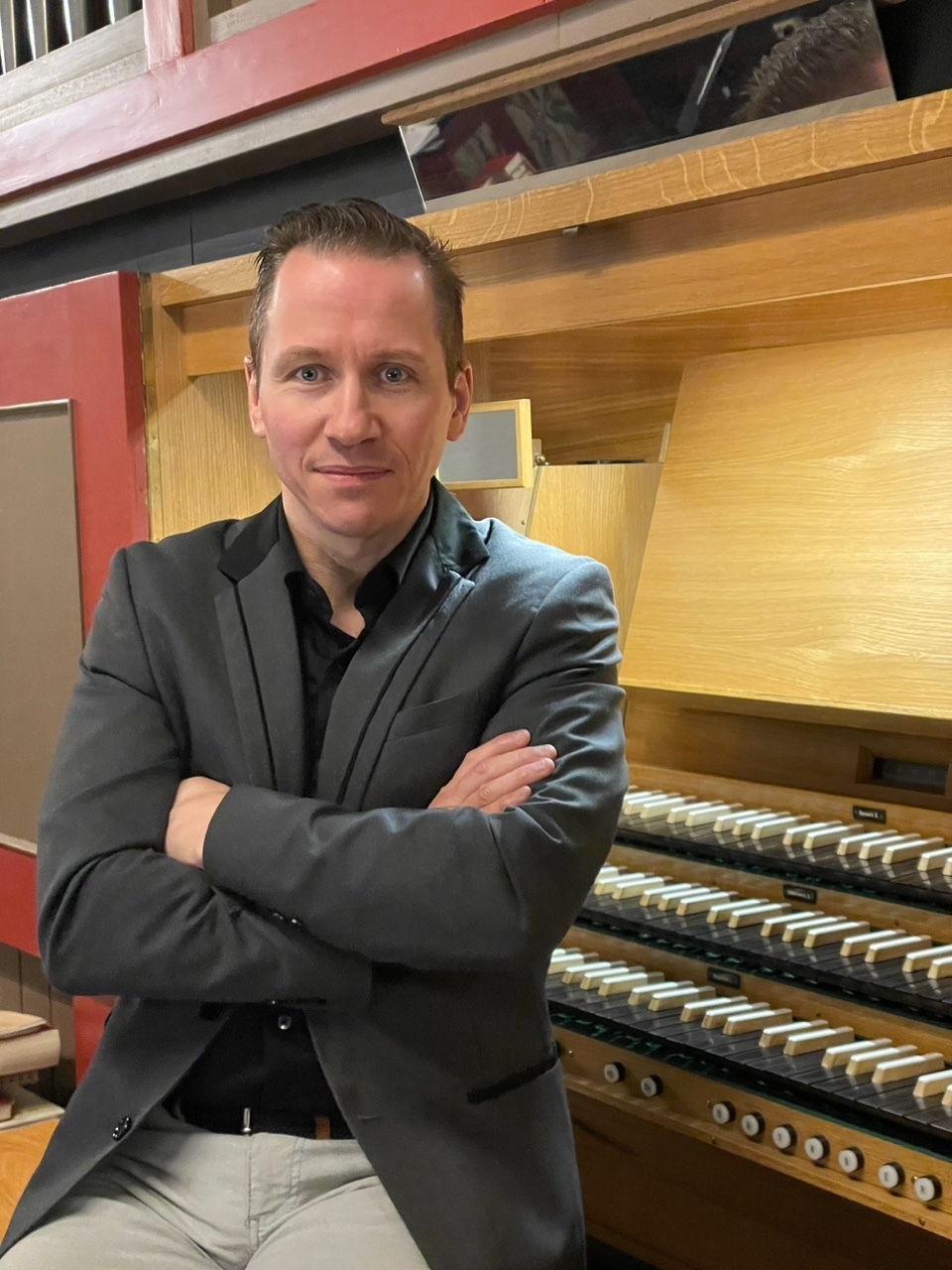 Portrett Gaute Skoglund på orgelkrakken