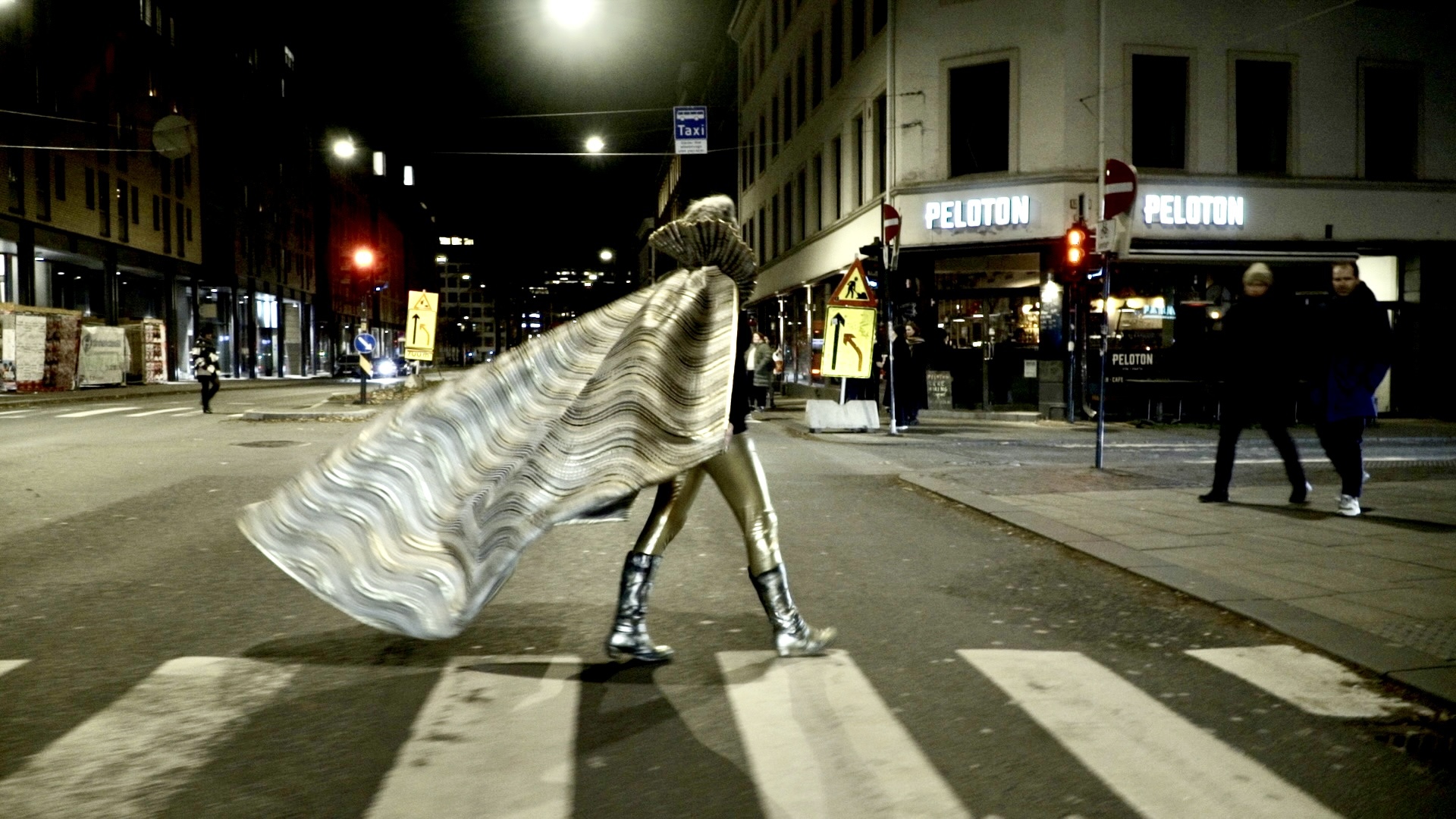 Fargefoto av Liv Kristin Holmberg ved Torggata i Oslo, nattestider i november 2023