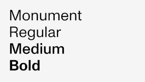 Svart tekst på grå bakgrunn