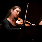 Ragna Rian spiller fiolin på Kammermusikkuka 2018