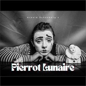 Svarthvittbilde av Victoria Oftestad til konserten Pierrot Lunaire. Hun har på trist teatersminke, og på teksten står navnet hennes og navnet på konserten.