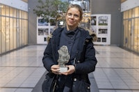 Agnes Ida Pettersen holder EDVARD-prisen for 2021
